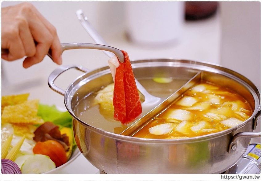 台中超狂屠龍到你家，客製化海鮮服務，一通電話在家吃屠龍大餐！