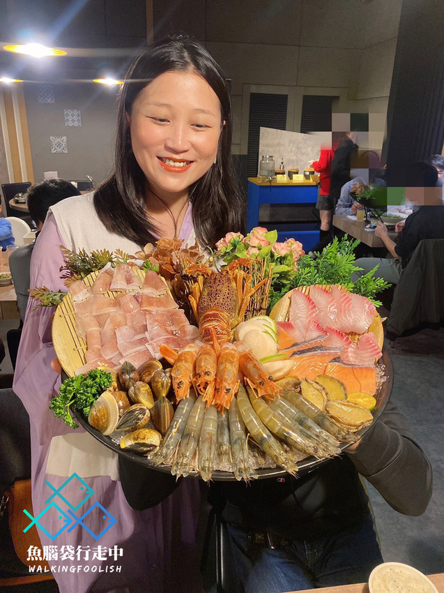 深紅汕頭鍋物＿魚腦袋行走中20.jpg