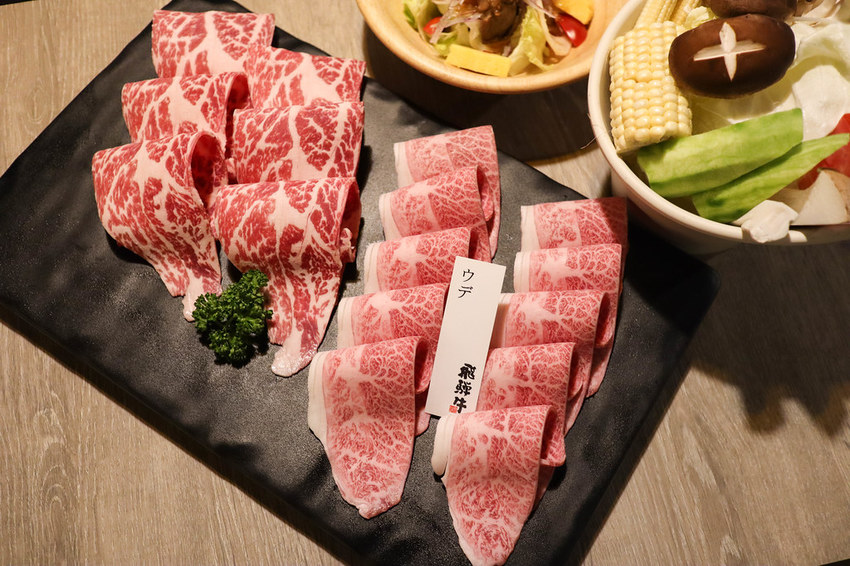 釧井 飛驒牛(海鮮鍋物) (38)