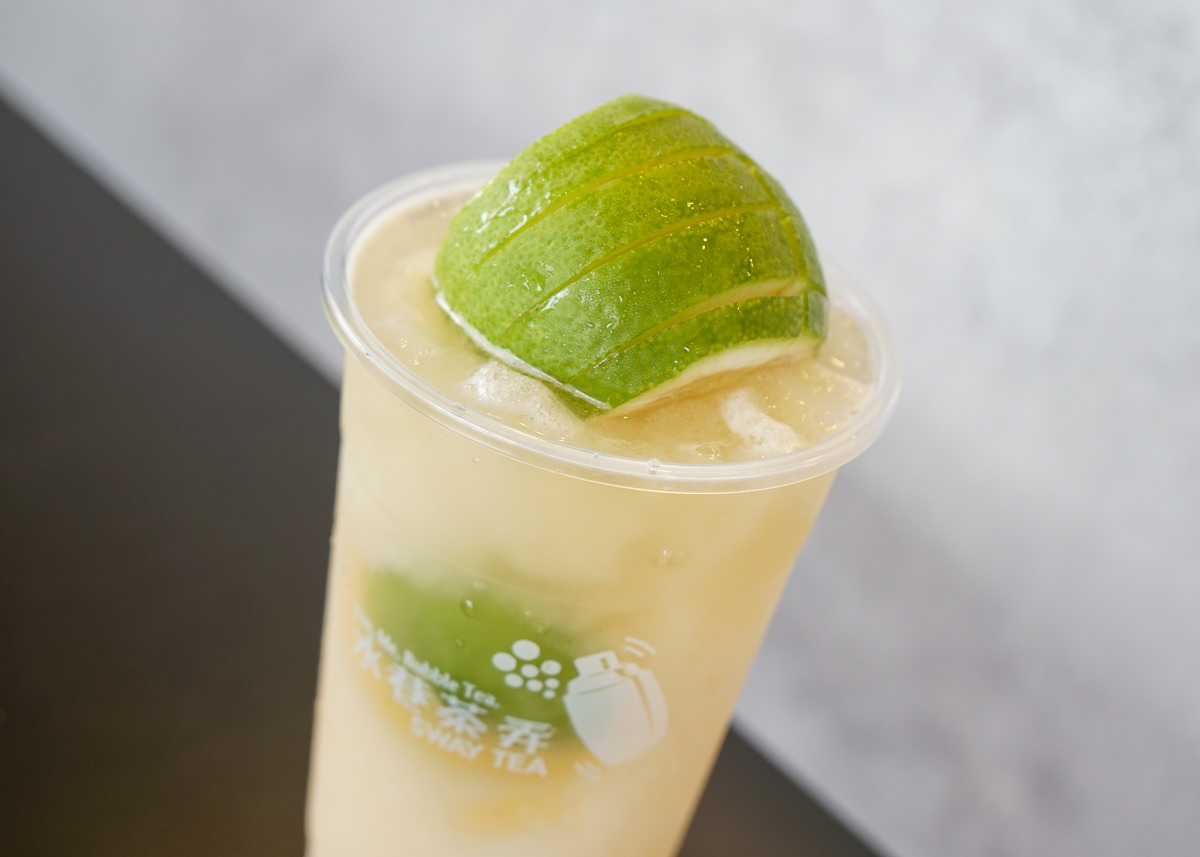 [高雄]水巷茶弄(文橫店)-夏季必喝!沁涼水果系手搖飲品~白玉珍珠免費加好划算 - 美食好芃友