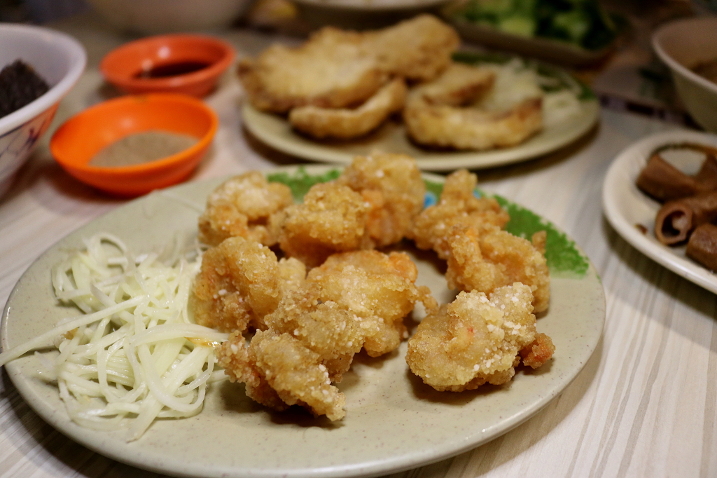 台北｜萬華美食 康定路麻油雞 當歸豬腳 近龍山寺小吃推薦！ - 奇奇一起玩樂趣