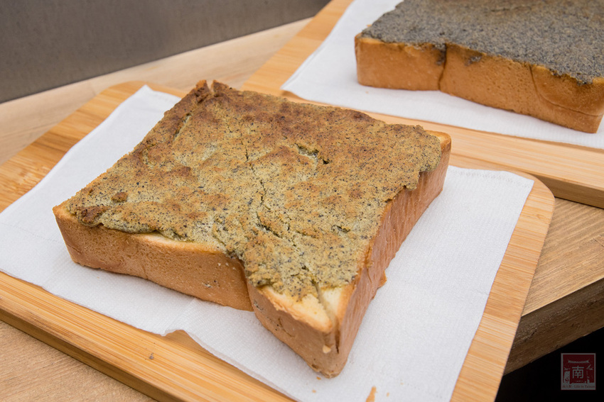 【台南東區】銅板價茶奶酥吐司麵包｜手沖無農藥茶飲｜茶湯頭鍋燒意麵｜添加高大的古早味奶茶｜德安百貨輕食鍋燒飲品｜提供內用及外送平台外送~台南淬自然 - 南人幫