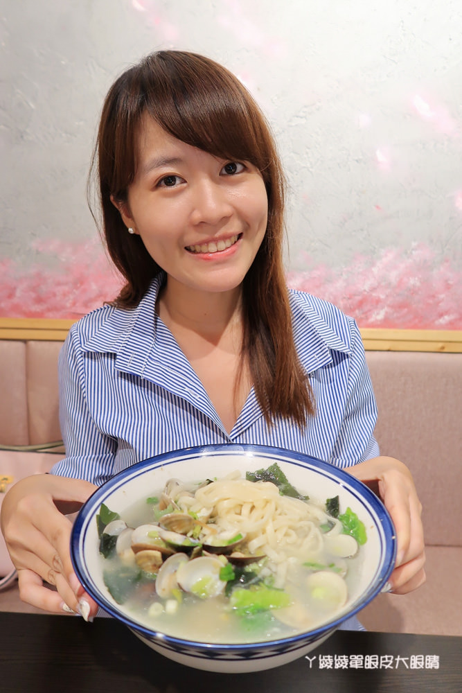 新竹城隍廟宵夜美食!蛤蜊控看過來,姓徐的客人點主食可折三十元