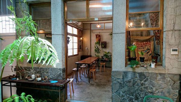 34479228_1899628070068873_5389337869397524480_n