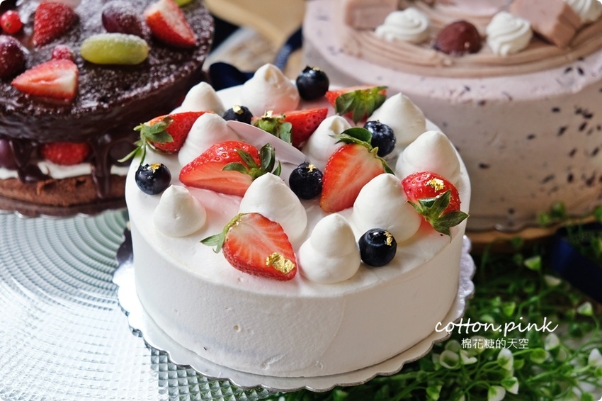 2020台中母親節蛋糕推這家！濃濃芋頭蛋糕加紅豆～無敵好吃媽媽最愛！馥漫麵包限時預定中