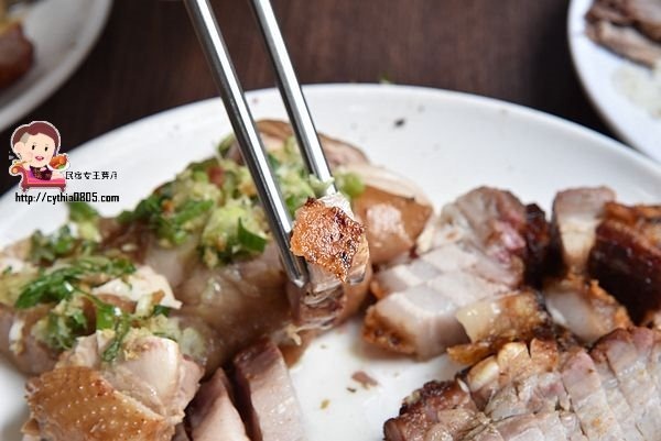 桃園中壢美食-及第燒臘便當-原班底老店重新開幕,拚盤大份量超實在 @民宿女王芽月-美食.旅遊.全台趴趴走