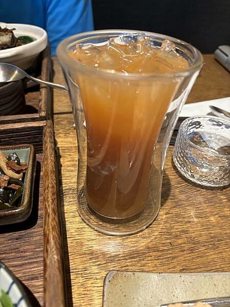 《桃園❤️鶯歌》鶯歌老街上生意超好的簡餐店Tea Day喝茶