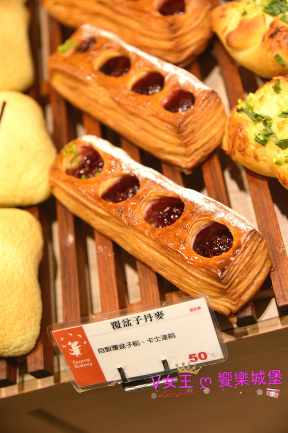 DSC_1959_meitu_27.jpg DSC_1959_meitu_27.jpg