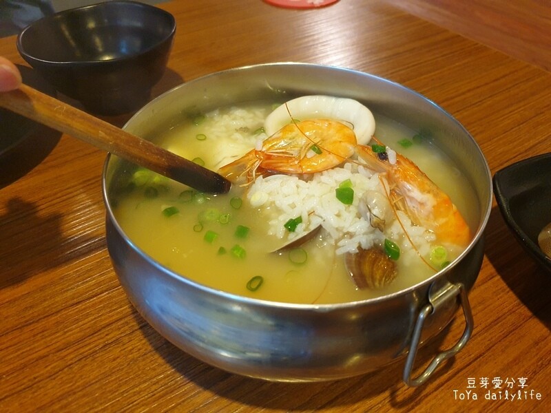 香香燒肉工坊|位於豐原的燒肉+火鍋吃到飽 🌱豆芽愛吃在台中