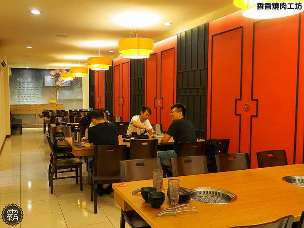 香香燒肉工坊： 香香燒肉工坊，豐原燒肉吃到飽，桌面很大可以擺很多肉跟食材~