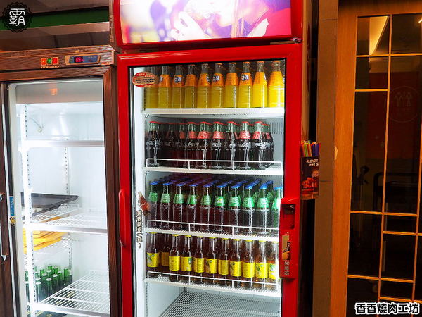 香香燒肉工坊： 香香燒肉工坊，豐原燒肉吃到飽，桌面很大可以擺很多肉跟食材~