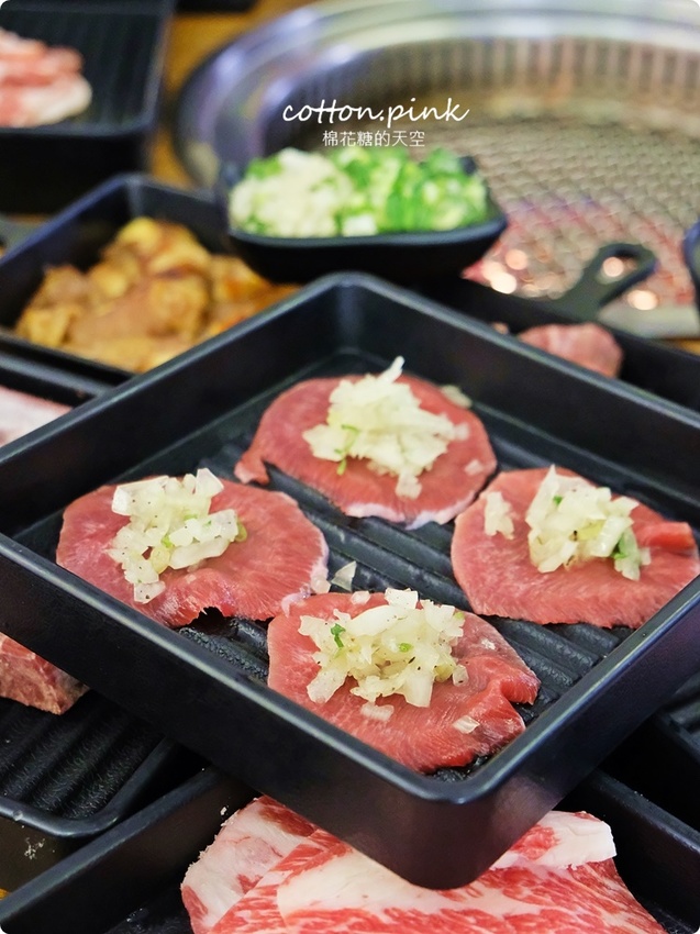 中秋烤肉免煩惱,台中豐原香香燒肉吃到飽通通幫你準備好,網美冰淇淋也是吃免驚