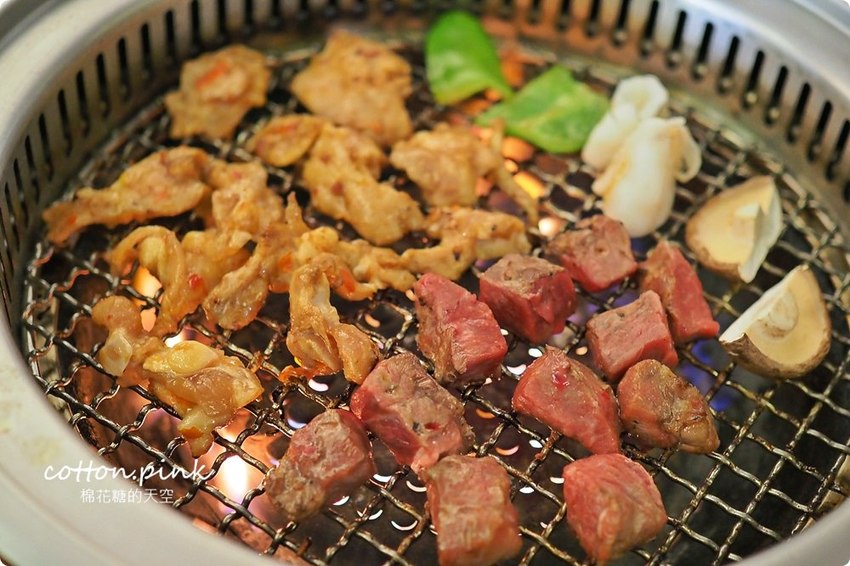 中秋烤肉免煩惱,台中豐原香香燒肉吃到飽通通幫你準備好,網美冰淇淋也是吃免驚