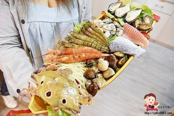 桃園夜市美食-大匠作健康湯鍋-安徽麻辣火鍋好新奇，湯頭實在好喝極了!! (邀約) @民宿女王芽月-美食.旅遊.全台趴趴走