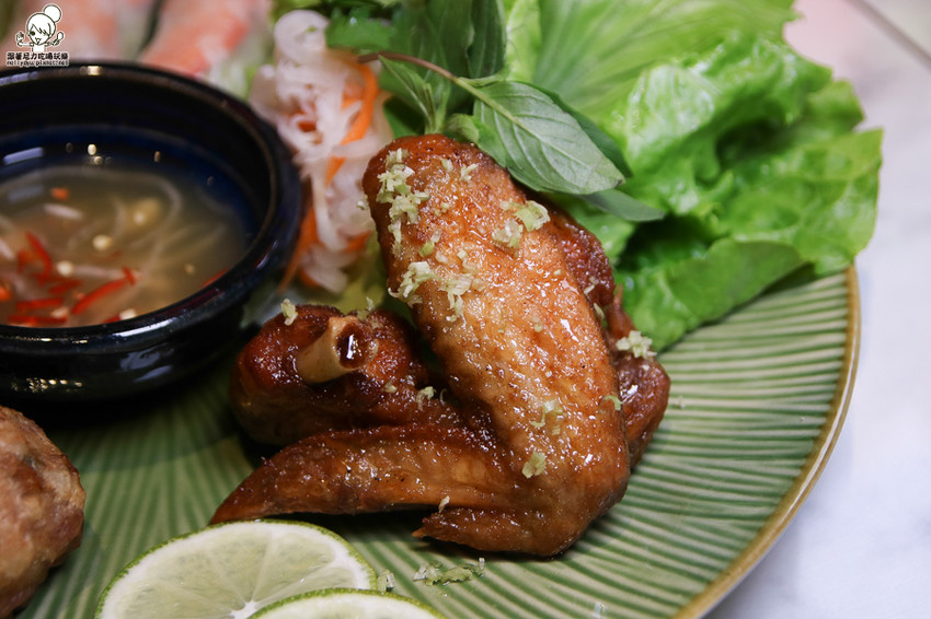 小越廚 越南料理 冰滴咖啡 越式小吃