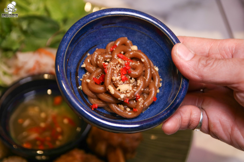 小越廚 越南料理 冰滴咖啡 越式小吃