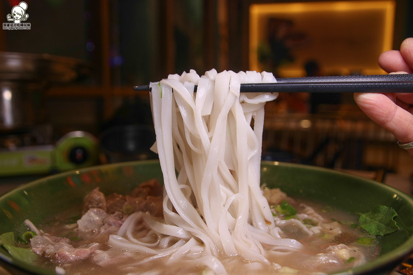 小越廚 越南料理 冰滴咖啡 越式小吃