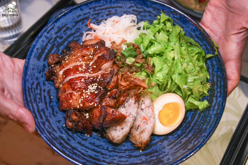 小越廚 越南料理 冰滴咖啡 越式小吃