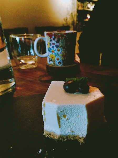 米約Millau Dessert/Wine:米約Millau Dessert/Wine---午茶時段提供甜點/咖啡/輕食(晚間變身餐酒館(ノ◕ヮ◕)ノ*:・゚✧