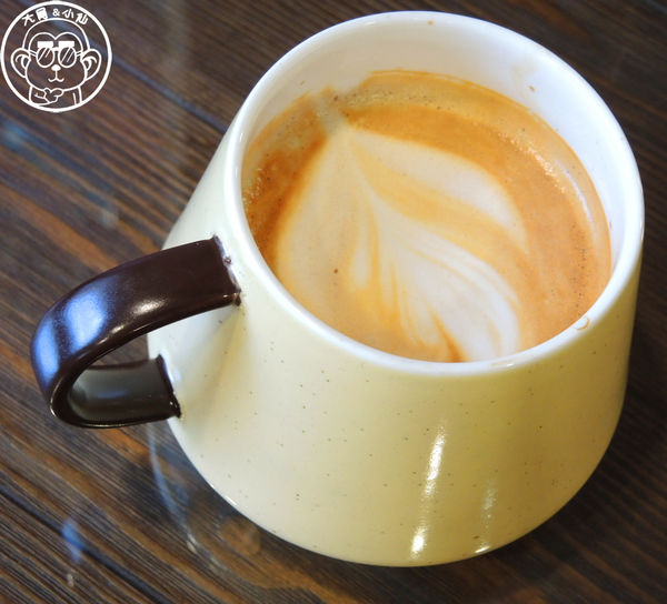 Fun Life - Gelato。Cats。Café:呷飽祙【新北板橋・Fun Life - Gelato。Cats。Café】新開寵物餐廳