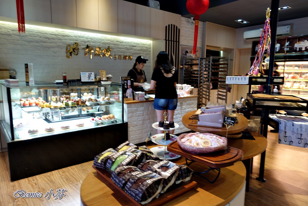 DSC00068.JPG DSC00068.JPG