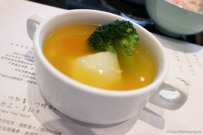 捷運行天宮站美食｜戀戀日光Sunshine Teppanyaki｜530元起鐵板燒吃到飽餐廳推薦