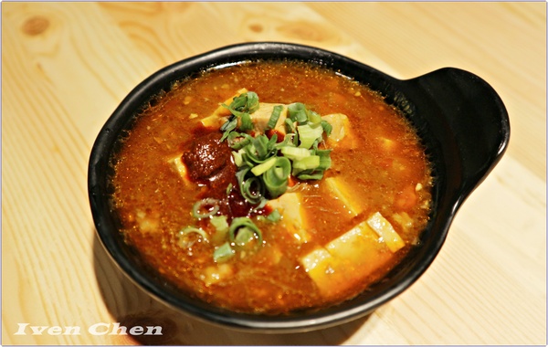 大同町：《中壢丼飯》堪稱最高CP值的肉多多雙併系列丼飯/日式豬排/吃飽也吃得很精彩/ 『大同町 - 平價日式豬排、炸雞塊丼飯 專賣』