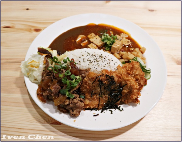大同町：《中壢丼飯》堪稱最高CP值的肉多多雙併系列丼飯/日式豬排/吃飽也吃得很精彩/ 『大同町 - 平價日式豬排、炸雞塊丼飯 專賣』