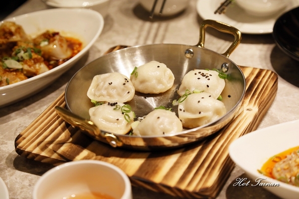 漢來上海湯包:【台南美食】漢來上海湯包進駐南紡購物中心!全台第二間分店落腳台南~