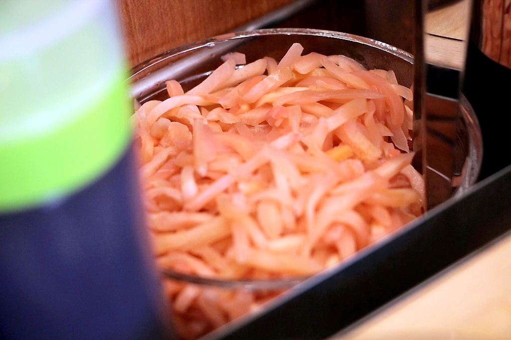 台中西屯，すき家 Sukiya台中店開幕啦!主打平價丼飯，要來搶攻大家的胃啦! - 微笑Joe幸運