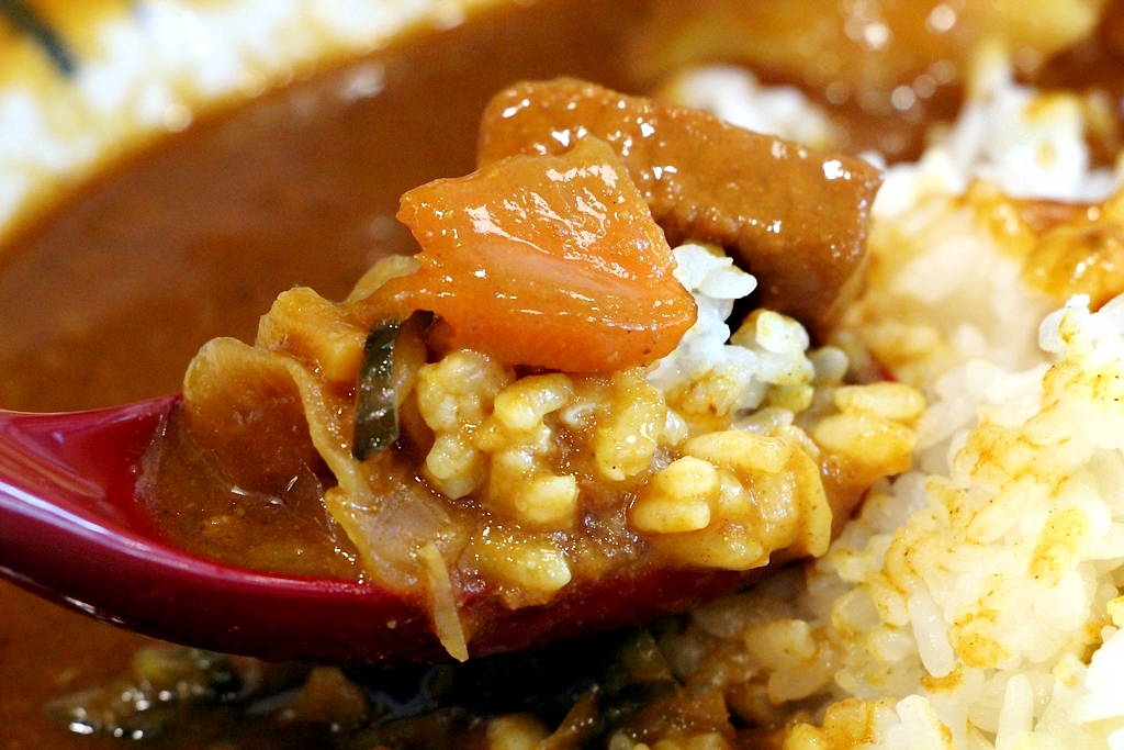 台中西屯，すき家 Sukiya台中店開幕啦!主打平價丼飯，要來搶攻大家的胃啦! - 微笑Joe幸運