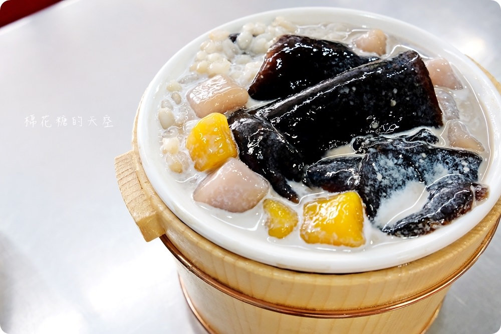 正宗黑糖剉冰老店-津香黑糖剉冰芒果季開打啦!愛文芒果、津香黑糖整個絕配！