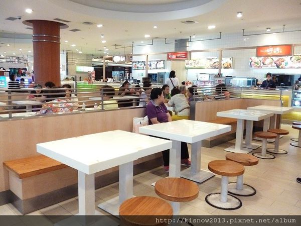 浮誇12-美食區座位.JPG 浮誇12-美食區座位.JPG