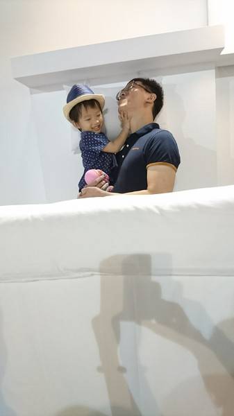 色廊展color gallery：高雄~色廊展 color gallery~大膽玩色彩~15種主題場景~好拍到不要不要的~