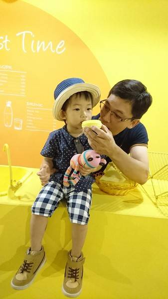 色廊展color gallery：高雄~色廊展 color gallery~大膽玩色彩~15種主題場景~好拍到不要不要的~