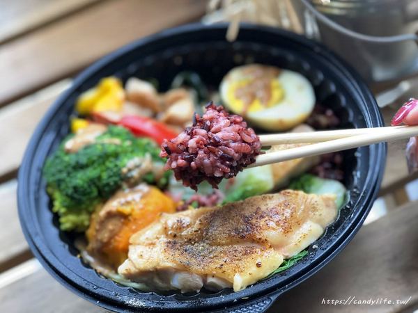 隨主飡法式水煮專賣(台中黎明店):台中美食│隨主飡法式水煮專賣-台中黎明店〃低卡、低脂、低油鹽的特色餐盒,健康美味無負擔~