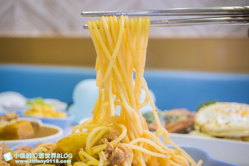 [南京三民站美食]Mr.雲創意食堂(附菜單)/創意烤饅頭+雲朵造型餐點好拍又好吃/交通方便價格實惠的捷運美食