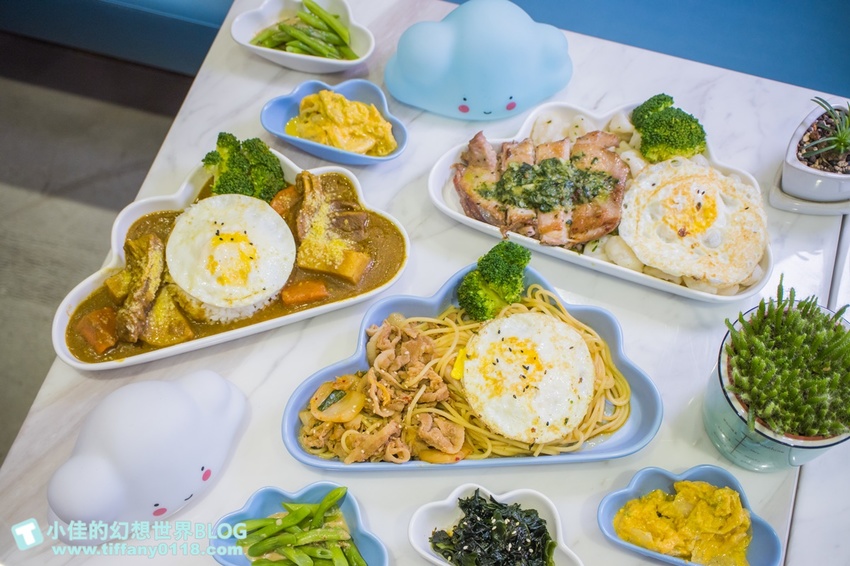 [南京三民站美食]Mr.雲創意食堂(附菜單)/創意烤饅頭+雲朵造型餐點好拍又好吃/交通方便價格實惠的捷運美食