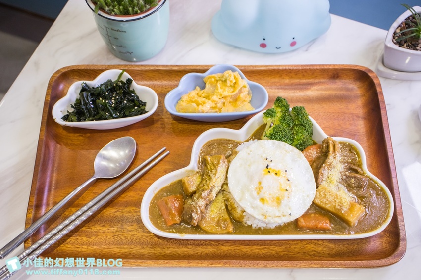 [南京三民站美食]Mr.雲創意食堂(附菜單)/創意烤饅頭+雲朵造型餐點好拍又好吃/交通方便價格實惠的捷運美食