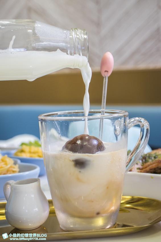 [南京三民站美食]Mr.雲創意食堂(附菜單)/創意烤饅頭+雲朵造型餐點好拍又好吃/交通方便價格實惠的捷運美食