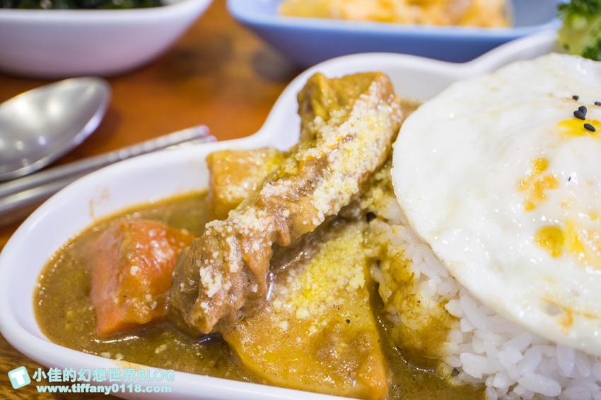 [南京三民站美食]Mr.雲創意食堂(附菜單)/創意烤饅頭+雲朵造型餐點好拍又好吃/交通方便價格實惠的捷運美食
