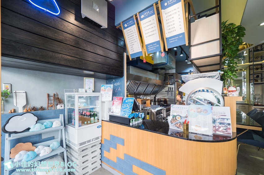 [南京三民站美食]Mr.雲創意食堂(附菜單)/創意烤饅頭+雲朵造型餐點好拍又好吃/交通方便價格實惠的捷運美食