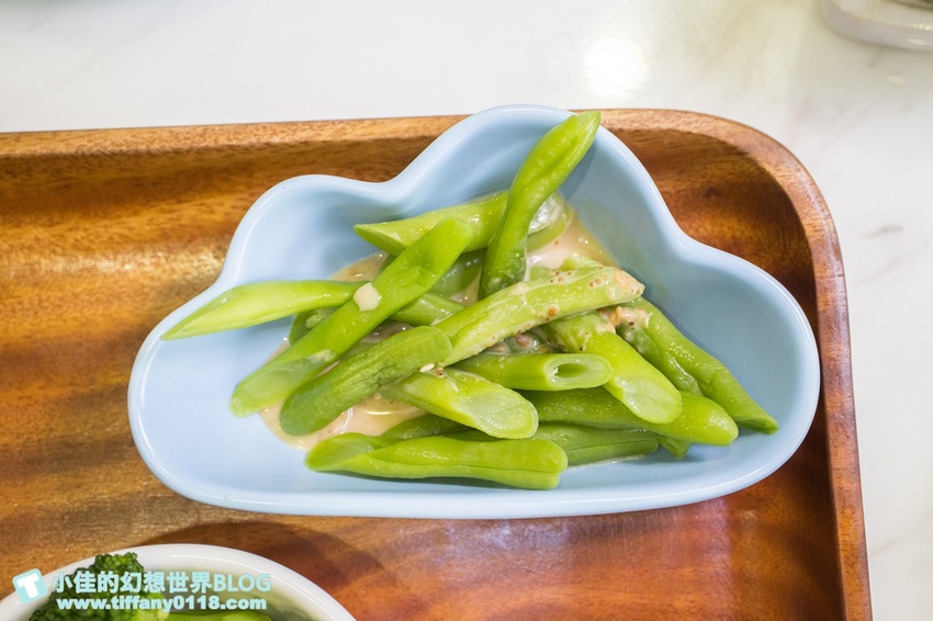 [南京三民站美食]Mr.雲創意食堂(附菜單)/創意烤饅頭+雲朵造型餐點好拍又好吃/交通方便價格實惠的捷運美食