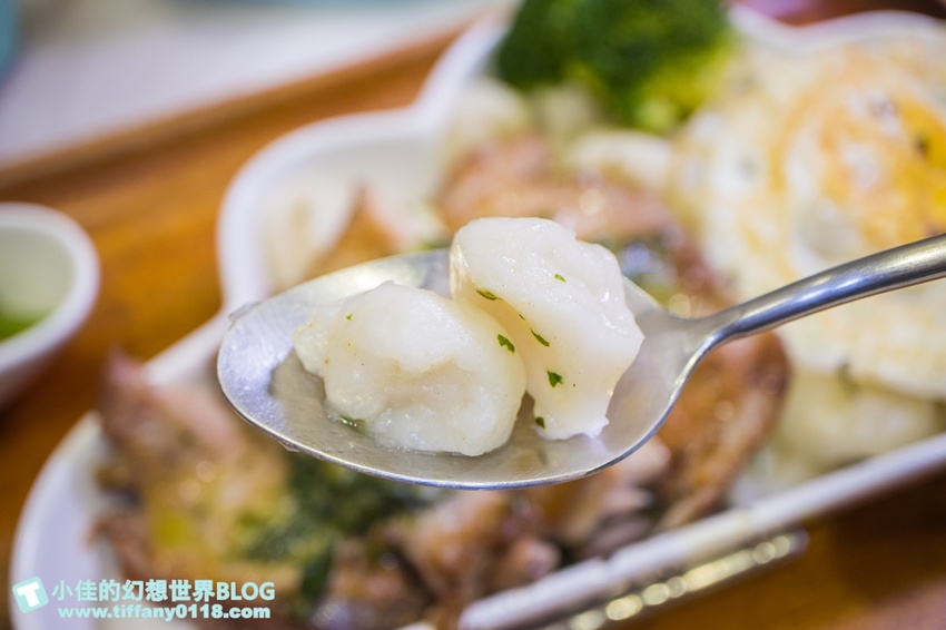 [南京三民站美食]Mr.雲創意食堂(附菜單)/創意烤饅頭+雲朵造型餐點好拍又好吃/交通方便價格實惠的捷運美食