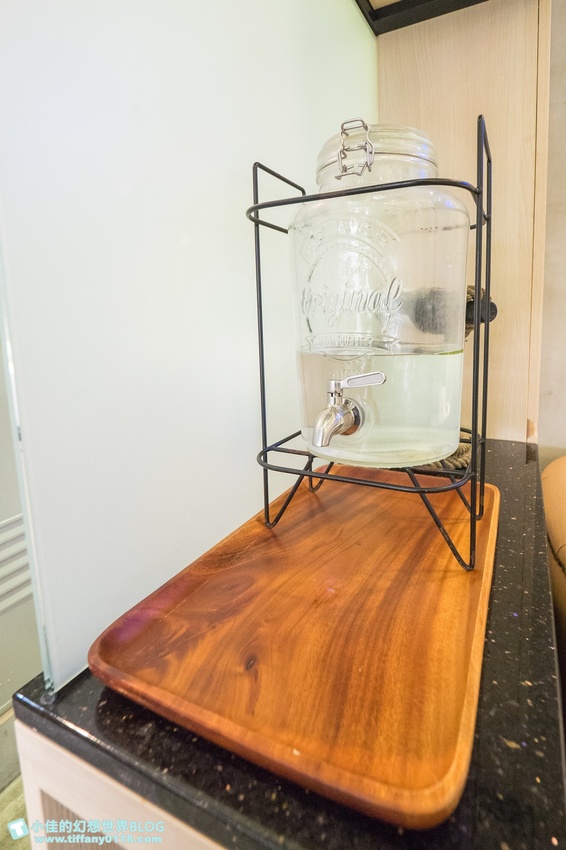 [南京三民站美食]Mr.雲創意食堂(附菜單)/創意烤饅頭+雲朵造型餐點好拍又好吃/交通方便價格實惠的捷運美食