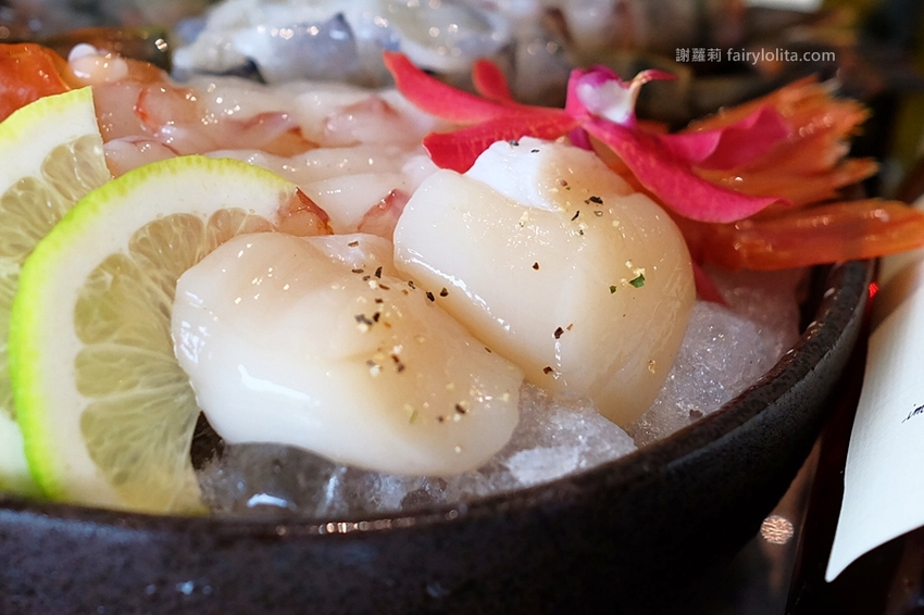 台中美食 | 佐賀野仁 / 日本和牛極緻燒肉放題。全台最狂吃到飽,整頭日本三大和牛「近江牛」讓你吃免驚! @蹦啾♥謝蘿莉 La vie heureuse