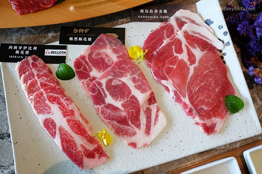 台中美食 | 佐賀野仁 / 日本和牛極緻燒肉放題。全台最狂吃到飽,整頭日本三大和牛「近江牛」讓你吃免驚! @蹦啾♥謝蘿莉 La vie heureuse