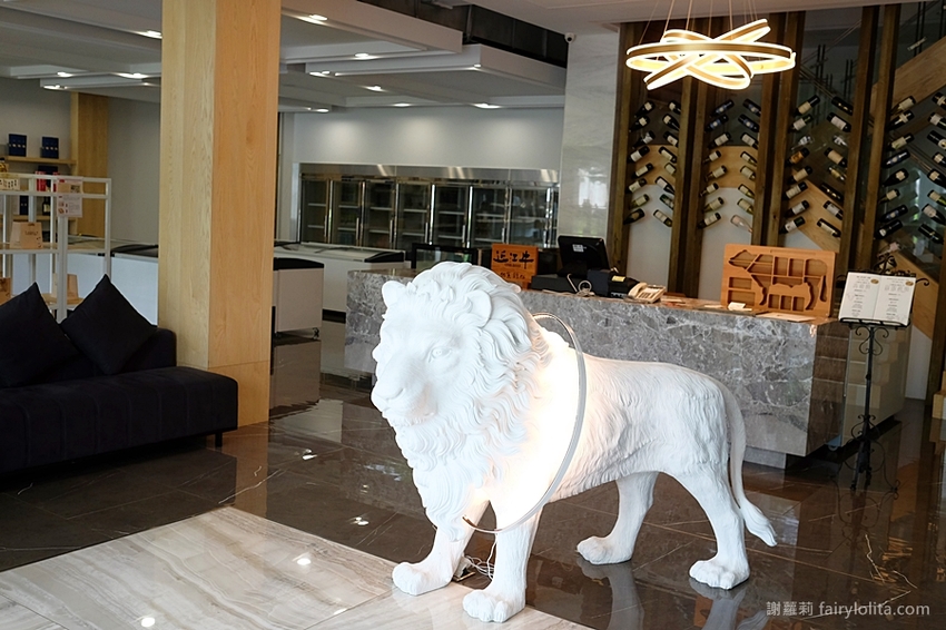 台中美食 | 佐賀野仁 / 日本和牛極緻燒肉放題。全台最狂吃到飽,整頭日本三大和牛「近江牛」讓你吃免驚! @蹦啾♥謝蘿莉 La vie heureuse