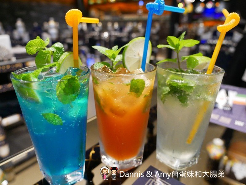 《新竹印度美食》Chillies淇里思印度餐廳。特色烤餅道地好吃搭配印度咖哩絕配推薦。菜單分享 ︱關新路餐廳推薦 。包場聚餐超適合（影片）