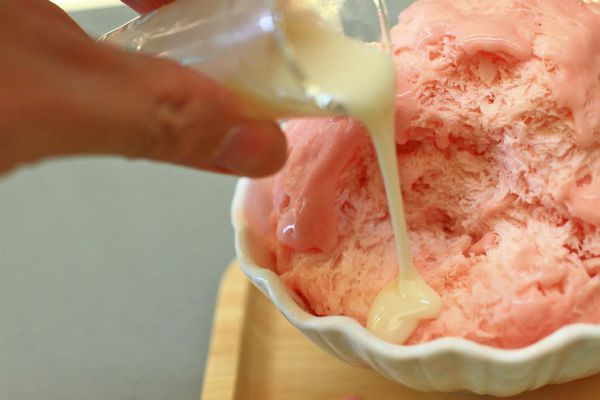 【台南美食】彩虹雪雪花冰甜品屋-全台首創!36種口味天然水果雪花冰